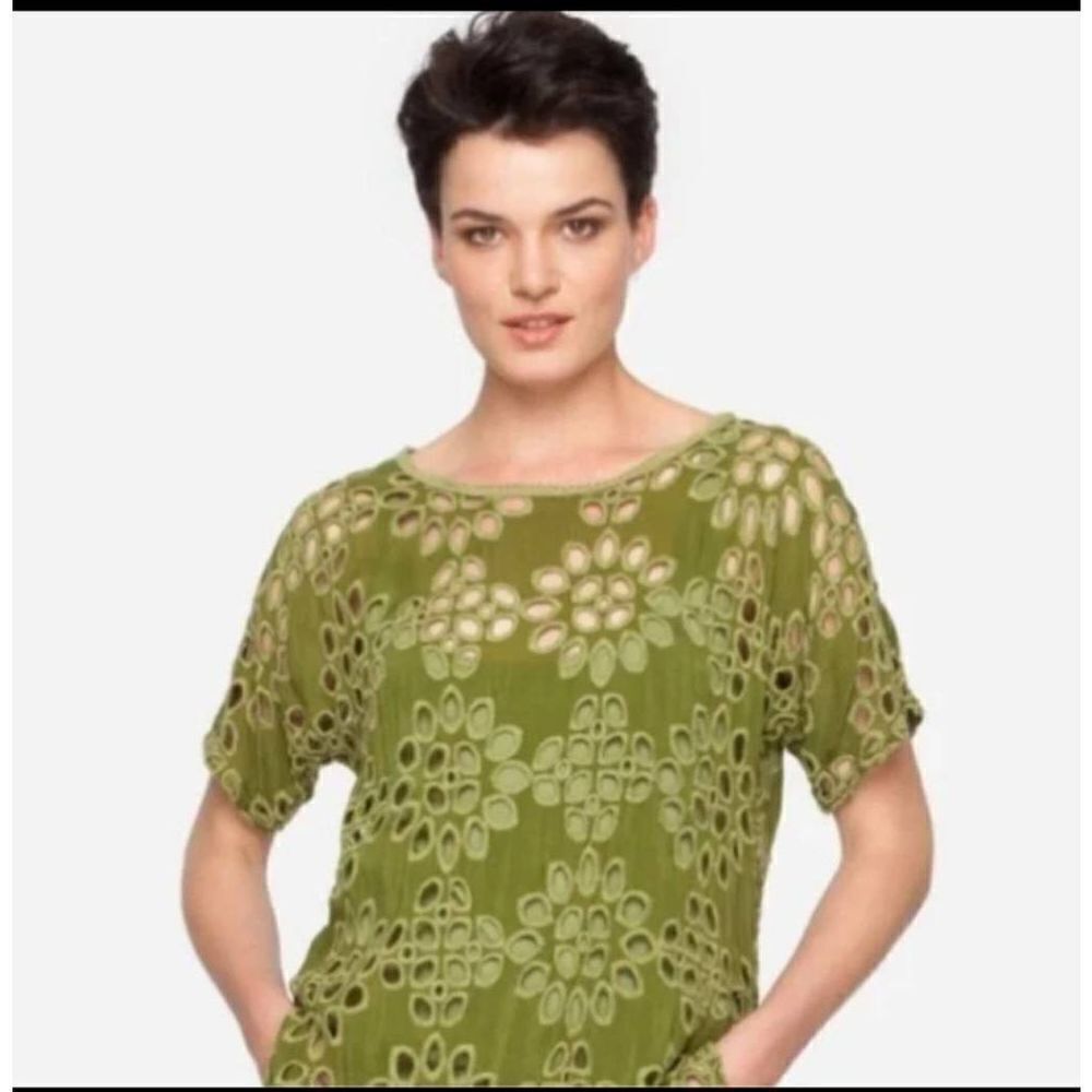 JOHNNY WAS Lalla green eyelet tunic sz Small